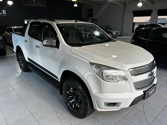 CHEVROLET S10 2.4 LS 4X2 CD 8V FLEX 4P MANUAL CHEVROLET S10 2.4 LS 4X2 CD 8V FLEX 4P MANUAL